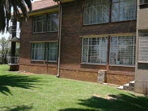 2 Bedroom Apartment in Crown Gardens