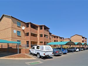 2 Bed Apartment in Lotus Gardens