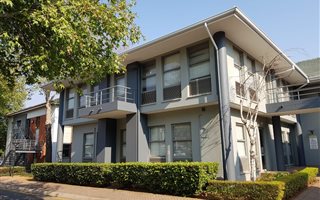 1837 m² Commercial space in Cresta