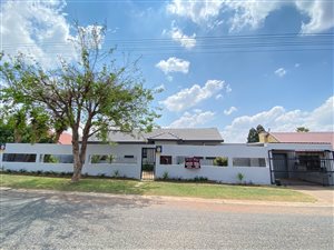 4 Bed House in Southdale