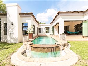 4 Bed House in Dainfern Ridge