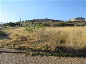 674 m² Land available in Eersterust