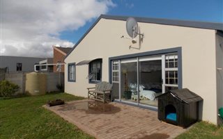 3 Bedroom House in Vredenburg
