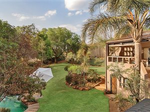 4 Bed House in Quellerina