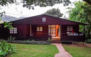 3 Bedroom Garden Cottage in Northdene