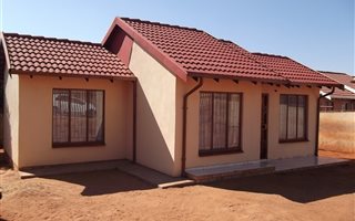 2 Bedroom House in Tlhabane