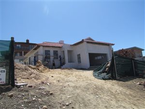3 Bed House in Seemeeu Park