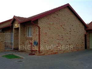 2 Bed Simplex in Highveld