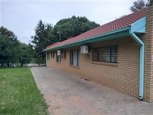 3 Bed House in Maselspoort