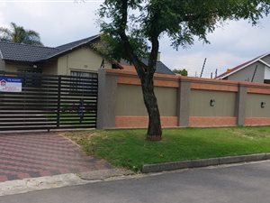 3 Bed House in Dinwiddie