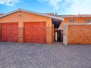 3 Bedroom Townhouse in Bedford Park