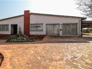 4 Bed House in Mimosa Park