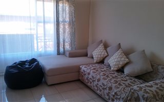 2 Bedroom Flat in Geelhoutpark