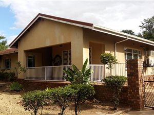 4 Bedroom House in Phalaborwa