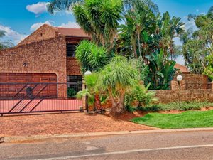4 Bedroom House in Karen Park