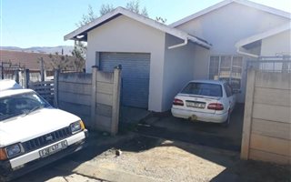 3 Bedroom House in Bhongweni