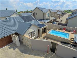 2 Bed Simplex in Meyersdal Nature Estate