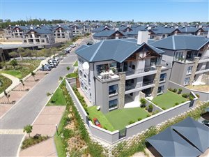 2 Bed Apartment in Waterfall Estate