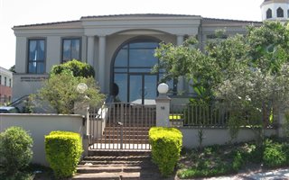 558 m² Commercial space in Westville