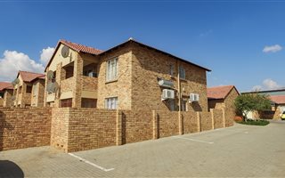 3 Bedroom House in Theresa Park