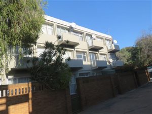 3 Bed Duplex in Lydiana