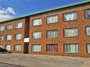 2 Bed Apartment in Boksburg Central