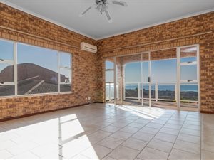 5 Bed House in Panorama Park