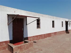 1 ha Farm in Mankweng