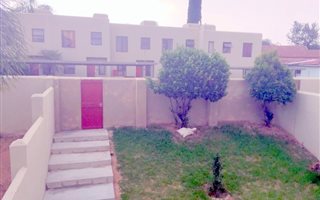 2 Bedroom Apartment in Kew