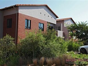 2 Bed Apartment in North Riding AH
