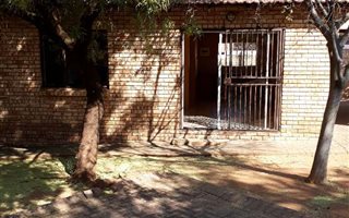 2 Bedroom Townhouse in Witpoortjie