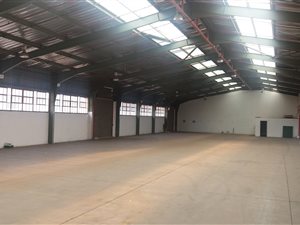 1735 m² Industrial space in Steeledale