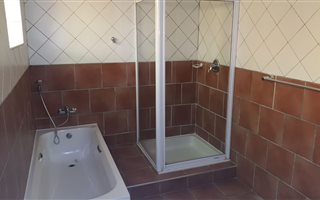 2 Bedroom House in Western Extension