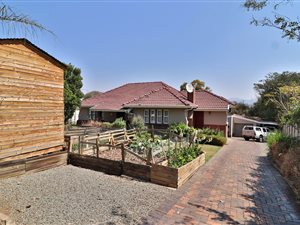 4 Bed House in Pelham