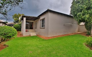 4 Bedroom Cluster in Radiokop