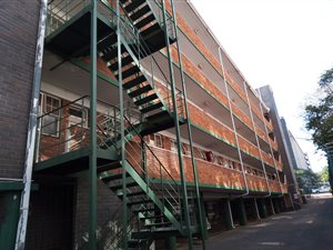 2.5 Bed Flat in Arcadia
