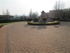 4 Bed House in Verresig Country Estate