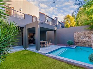 4 Bed House in Stone River Estate