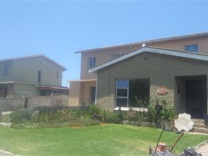 4 Bedroom House in Algoa Park