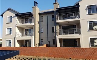 3 Bedroom Apartment in Louwlardia