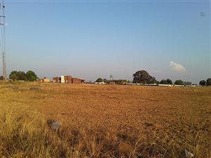 230 ha Land available in Boltonwold