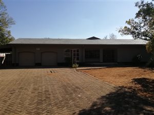 4 Bed House in Flamwood