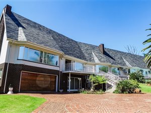 4 Bed House in Groenkloof