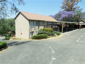 2 Bed Apartment in Newlands
