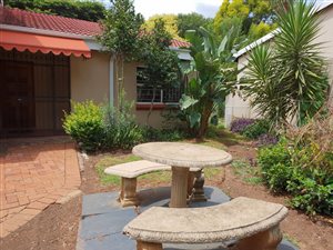 3 Bed Townhouse in Lynnwood Manor