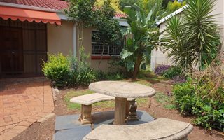 3 Bedroom Townhouse in Lynnwood Manor