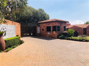 3 Bed Cluster in Honeydew Manor