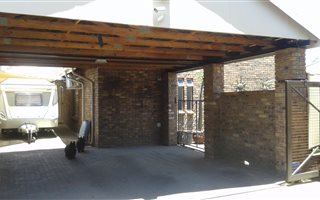 2 Bedroom Apartment in Oos-Einde