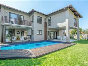 4 Bedroom House in Port Zimbali