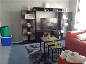 2 Bed Flat in Amalinda